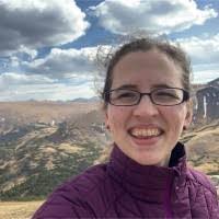 Haylee Parrish's Instagram, Twitter & Facebook