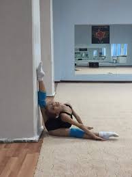 Congratulations, you've found what you are looking penelope doing flexible posing ? Pin By Brooke Penelope Hunter On Puppies Gymnastics Flexibility Rhythmic Gymnastics Training Gymnastics Poses