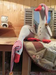 19,696 likes · 349 talking about this. Trudi Und Tilda Die Weihnachtsganse Ca 30 Cm