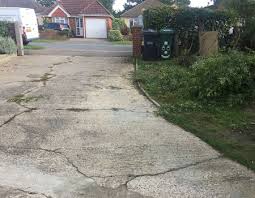 You'll love creating beautiful resin art create even more unique mod podge resin projects with the mod podge resin tropical leaf plaque sold separately. How To Lay Resin Drives What You Need To Know About The Base Clearstone