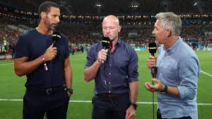 They don't control the feed at all, as gary said. Gary Lineker Tv Und Fussball Legende Hort Nach Cl Finale Auf