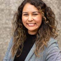 Candace Kruse's Instagram, Twitter & Facebook