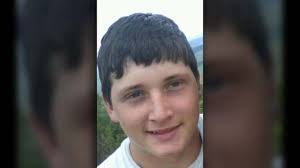 East Texas high school student killed in overnight wreck