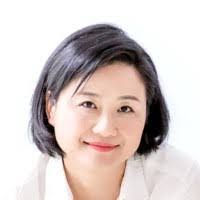 Amandeep Hundal's Instagram, Twitter & Facebook