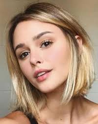 Looking for simple & short hairstyles and haircuts for girls? 2020 Haircuts