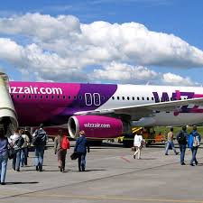 Wizz Air Was Sie Uber Flugplan Check In Handgepack Erstattung Und Corona Wissen Mussen