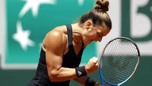 The female greek player was but i don't remember if we had any conversation about winning tournaments together. Maria Sakkari Stefanos Tsitsipas Tsitsipas Mother With Tsitsipas The Wta S Maria Sakkari Maria Sakkari And Stefanos Tsitsipas Lenametal