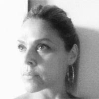 Annie Perron's Instagram, Twitter & Facebook