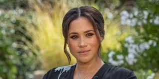 Meghan said the family and the people who run the institution are separate. 5qcxueoiesch M