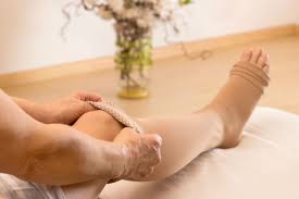 Firstly what toe, if it is your big toe you should go to the hospital of your gp to get it checked out if it is any other toe don't worry about it put somre get some first aid tape and tape the broken toe to the toe next to it. Caregiver Tips For Managing Swelling In A Senior S Feet Ankles And Legs Agingcare Com