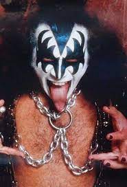 All The Ways Gene Simmons Has Made It Hard To Be A Kiss Fan Gene Simmons Gene Simmons Kiss Kiss Group