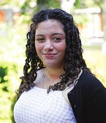 Margery Winter's Instagram, Twitter & Facebook