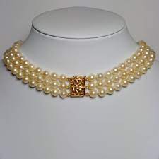 Vintage Triple Strand Akoya Pearl Necklace 9ct Gold Clasp