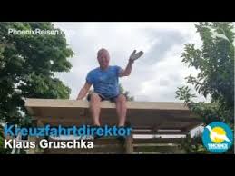 Though wise men at their end know dark is right, because their words had forked no lightning they do not go gentle into that good night. Kreuzfahrtdirektor Klaus Gruschka Ganz Privat Youtube