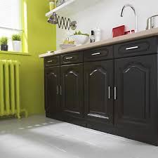 sondage plus tendance que jamais, la cuisine voit la. Peinture De Renovation Meubles Cuisine V33 Reglisse Satin 2l Castorama