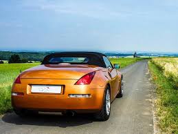 Every z car has been sold in japan as the fairlady z and elsewhere under the names nissan s30, nissan s130, nissan 300zx, nissan 350z and nissan 370z. Ck Cabrio Manufaktur Fur Cabrioverdecke Nissan 350z Verdeck 2005 2008