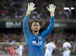 Cillessen играет с 2019 в валенсия (вал.). Jasper Cillessen Seals Move From Barcelona To Valencia 90min