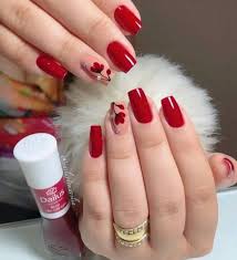 Conjunto de uñas pintadas de colores. Unas Acrilicas En Color Rojo En Beauty Salon Makeup Facebook