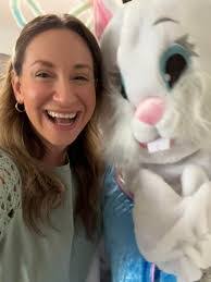 Katie Paganuzzi's Instagram, Twitter & Facebook