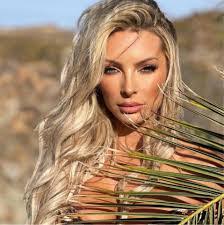 Matthew Hott's Instagram, Twitter & Facebook