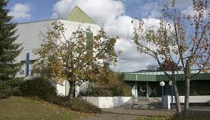 Galite susisiekti su įmone telefono numeriu 07157 669290. Katholische Kirchengemeinde St Martinus Katholische Kirchengemeinde St Martinus Waldenbuch Steinenbronn