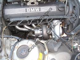 I took some time to head out to damo's workshop to check out his insane m20b27 turbo 4 door e30! T3 T4 Turbo Manifold For 82 94 Bmw E30 M20