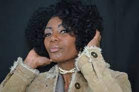 Vonda Carson's Instagram, Twitter & Facebook