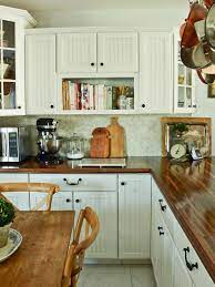 Subject to wear and tear day in and day out, kitchen countertops must be updated eventually. Do It Yourself Butcher Block Kitchen Countertop Hgtv
