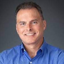 Abner Vargas's Instagram, Twitter & Facebook