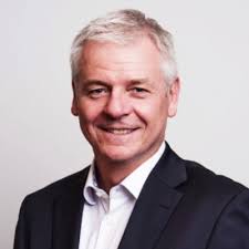 On August 27th I graduated with my Bachelor of Laws from Auckland  University of Technology!