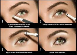 Makeup Tip Of The Day To Make Your Eyes Look Brighter Awake And Healthy Without Too Much Makeup Highlight Your Eyes Eye Makeup Eye Makeup Tutorial Makeup