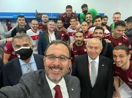 2022 fifa dünya kupası elemeleri g grubu ikinci maçında türkiye bu akşam norveç ile karşı karşıya gelecek. Norvec Turkiye 0 3 Mac Sonucu Ozet Fotomac