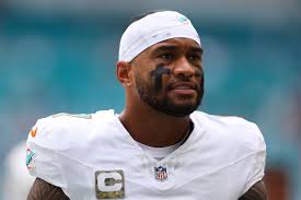 Today's reminder: Tua threw for 365 yards and 2 TD vs. Green Bay 240 and  1TD came at the end of the 3rd