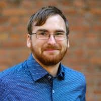 200+ perfiles de «Erik Larsen»