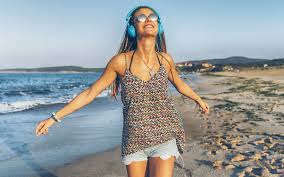 99 de jocuri distractive din copilărie. Cele Mai Bune 80 De Melodii De VarÄ Clasate Cele Mai Bune Melodii Despre VarÄ