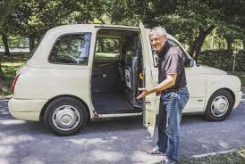 Schreibe die erste bewertung bewertung abgeben. Berlins Ungewohnlichste Taxis London Taxi Lti Tx4 2007