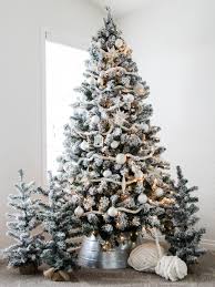 50 clear mini lights on 24 75 clear mini lights on 30 How To String Garland On A Christmas Tree A Pretty Life In The Suburbs