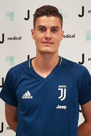 'hand patrik schick the goal of the tournament award already!': Patrik Schick Medical Juventus