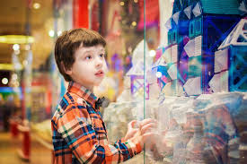 Le cadeau parfait se trouve certainement dans cette liste! Les Meilleures Idees Cadeaux Pour Garcons De 9 Ans Le Parisien