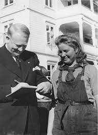 Vidkun abraham lauritz jonssøn quisling (/ˈkwɪzlɪŋ/; Vidkun Quisling Wikipedia