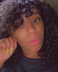 Sherell Louis's Instagram, Twitter & Facebook