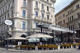 Cafe Culture In Vienna Austria Wien Kaffeehaus Und Reisen