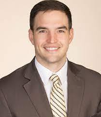 Faren Oldenburg's Instagram, Twitter & Facebook