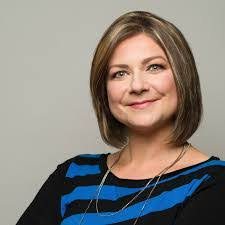 Elena Garrett's Instagram, Twitter & Facebook