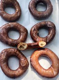 When it comes out of the oven, you want to be sure to have a knife and butter handy! Recipe Sourdough Discard Doughnuts Artisan Bryan