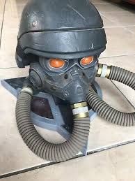 Sony Killzone Helghast Edition Gas Mask Helmet With Art Book Ebay Our guns never tire! see more of guns of the helghast on facebook. sony killzone helghast edition gas mask helmet with art book ebay