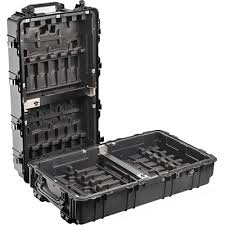 Can anyone give me the name of this case storage/rigging system? Protector Cases Watertight Hard Case Peli