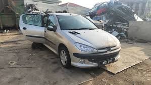 Maybe you would like to learn more about one of these? Membeli Kereta Scrap Dan Tersadai Pening Lah Kereta Rosak Nak Repair Mahal Nak Jual Orang Tak Nak Beli Kat Mana Lagi Tempat Sanggup Amek Kereta Ni Bro Malas