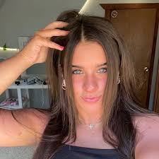 Hi! My names Alyssa Moran and Im from mount prospect IL. Im not 100%  commited to uiowa but it's one of my top choices. Im also not sure what I  want to