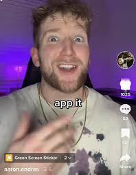 aaron.endres absolutely chipmunk this dude. Annoying ass facial  expressions, looks like he's been training for 8 months with his ATROCIOUS  genetics. Cheat meal vids are a miserable watch as well. : r/Soosh